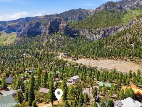 Residential Single-Family Mountain Lot
