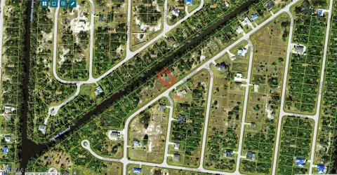 Residential Land in Port Charlotte