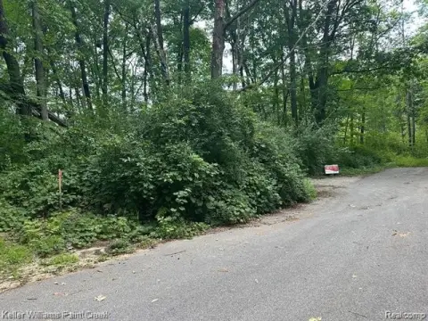 Residential Land Near Lake
