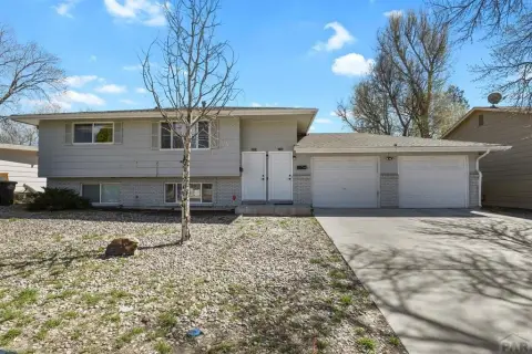 Income-Producing Duplex in Central Location