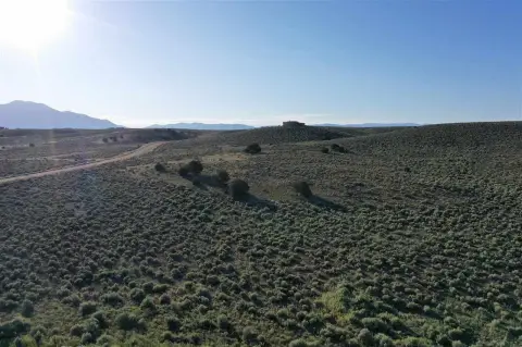 Ready-to-Build Land with Dynamic Views