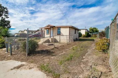 Oceano Duplex: Multifamily Opportunity