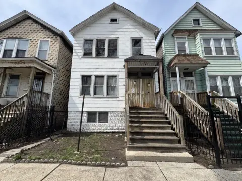 Two-Unit Residential Income Duplex