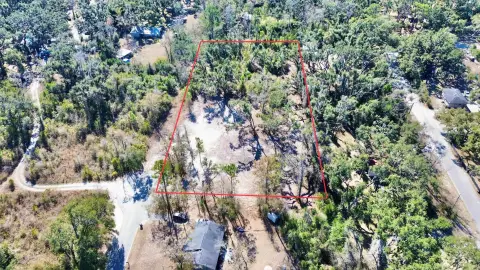 Residential Land in Perry, FL