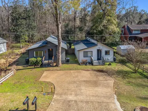 Renovated Duplex in Eastgate Subdivision