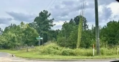 Industrial Land with Public Utilities