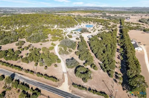 Texas Land with Serene Ponds