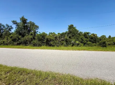 Residential Land in Port Charlotte