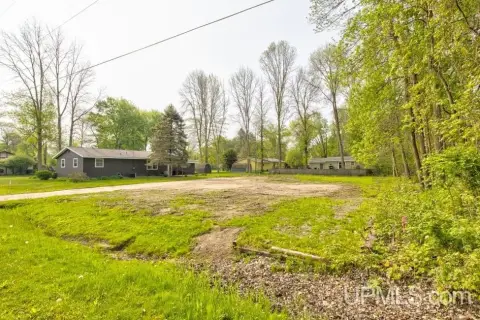 Residential Land Near Henes Park
