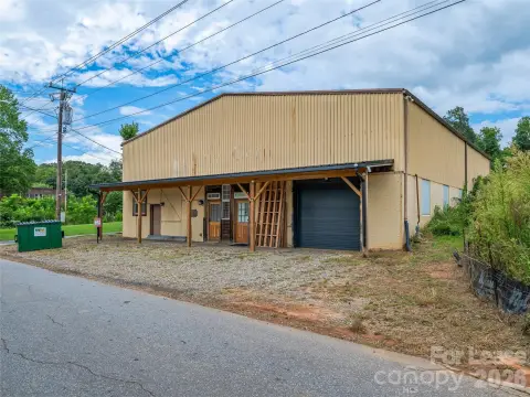 Flex Industrial Asset in Candler