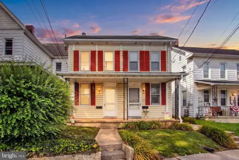 Duplex with Off-Street Parking