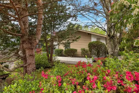 SE Portland Duplex Investment Opportunity