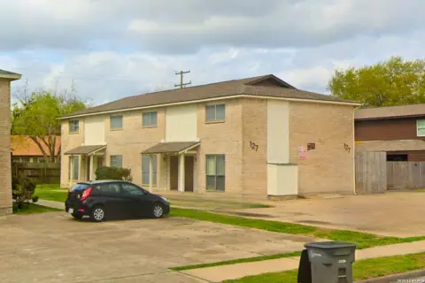 Townhouse-Style Quadplex