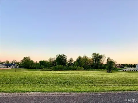 Residential Land in Edwardsville, IL