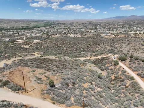 Level Homesite with Scenic Views