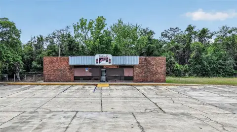 Leesburg Retail Corner Lot