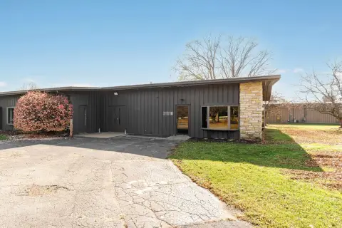 Updated Flex Space with Warehouse