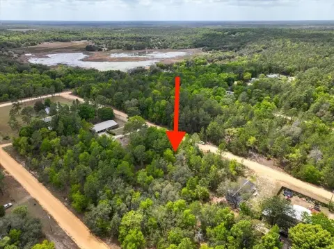 Residential Land in Interlachen, FL