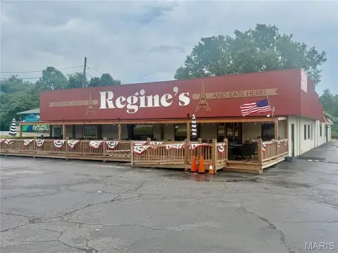 Freestanding Restaurant with Drive-Up Window