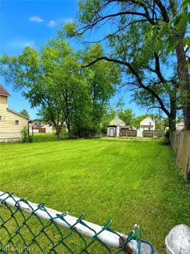 Land in Lorain, Ohio
