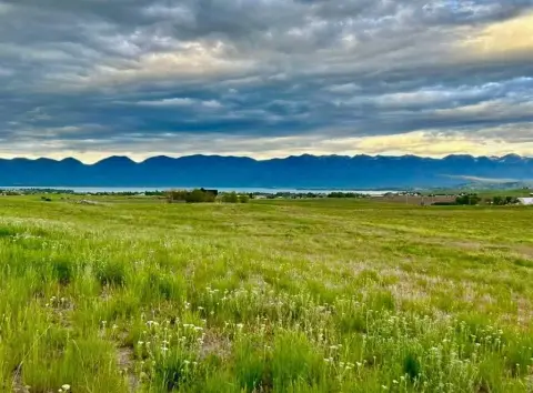 Fenced Hobby Farm Land Parcel