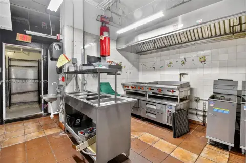 Turnkey Restaurant Space in Miami Beach
