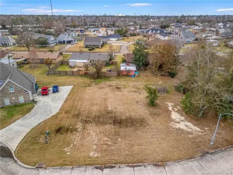 Residential Land in Maplewood Subdivision