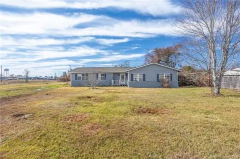 Versatile Mixed-Use Development Opportunity