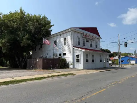 Massena Waterfront Restaurant and Apartments