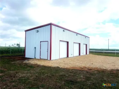 Flex Space with Highway Frontage