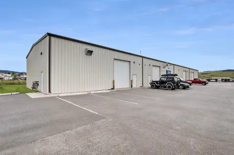 Four-Unit Flex Building