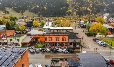 Mixed-Use Property with Lodging