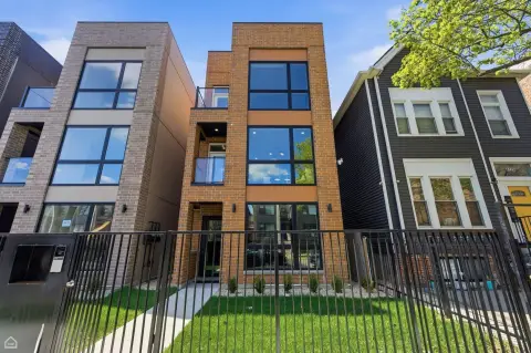 Contemporary Three-Unit Triplex