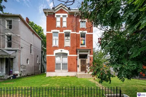 5-Unit Apartment Building