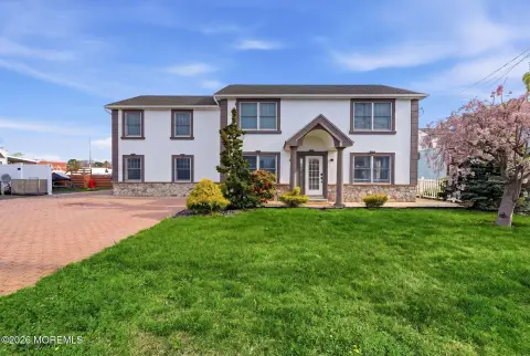 Renovated Two-Unit Waterfront Duplex