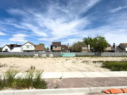 Single-Family Residential Lot