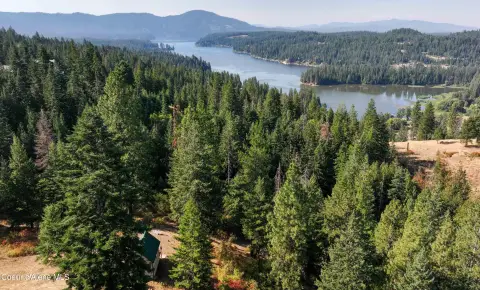 Recreation Land with Off-Grid Cabin