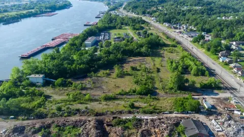 Riverfront Land with Docking, Ashland