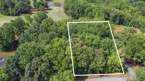 Residential Lot in Three Pines