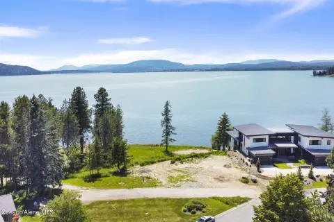 Waterfront Homesite with Waterfront Access