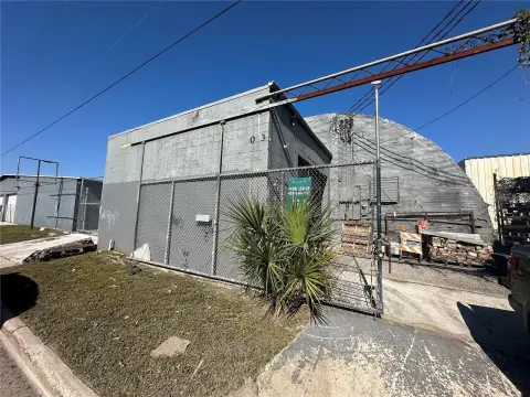 Orlando Warehouse with Secure Yard