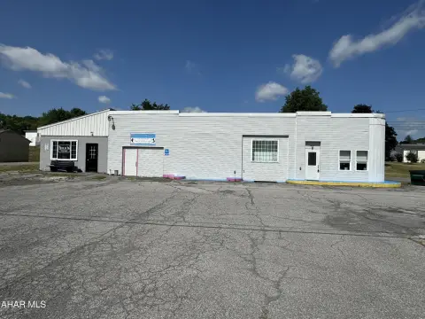 East Freedom Commercial Space Available