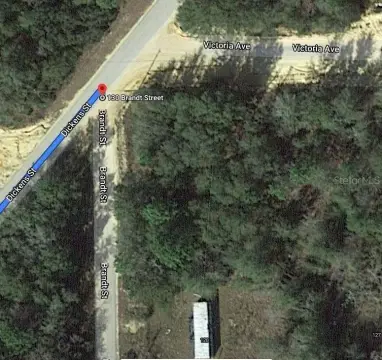 Residential Land in Interlachen, FL