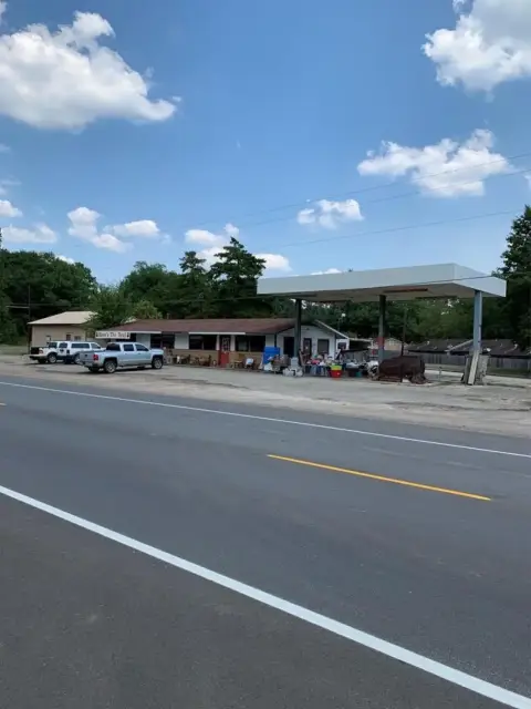 Center, TX Retail Opportunity