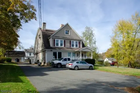 Four-Unit Property on Route 23