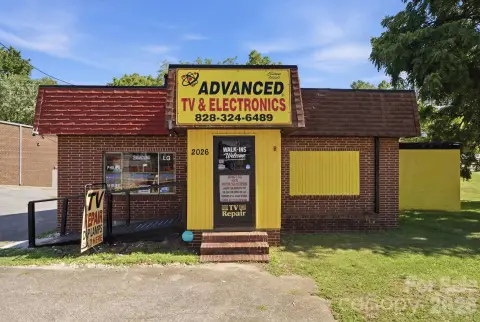 Retail Storefront with Workshop