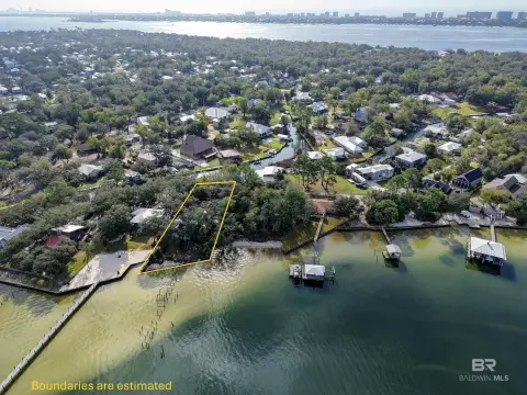 Dual-Waterfront Lots in Orange Beach