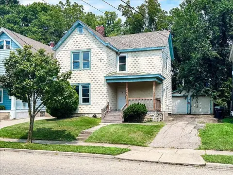 Duplex with Detached Garage