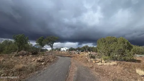 Ash Fork Land with Views