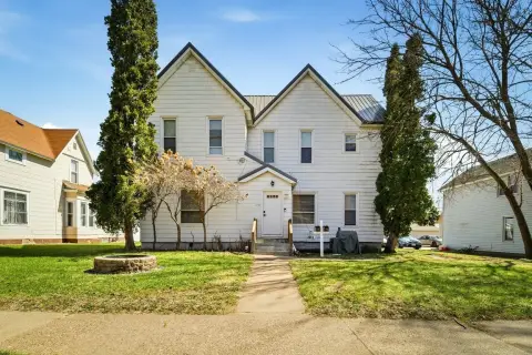 Eau Claire Duplex Investment Opportunity